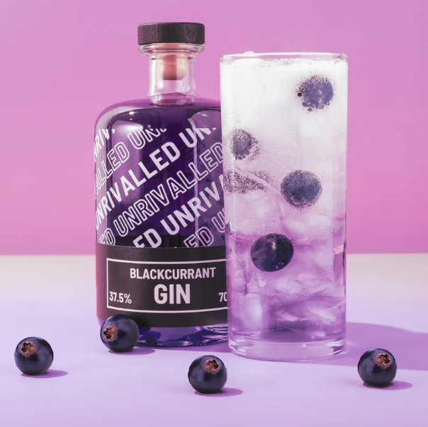 Sixtowns - Unrivalled Blackcurrant Gin 70cl