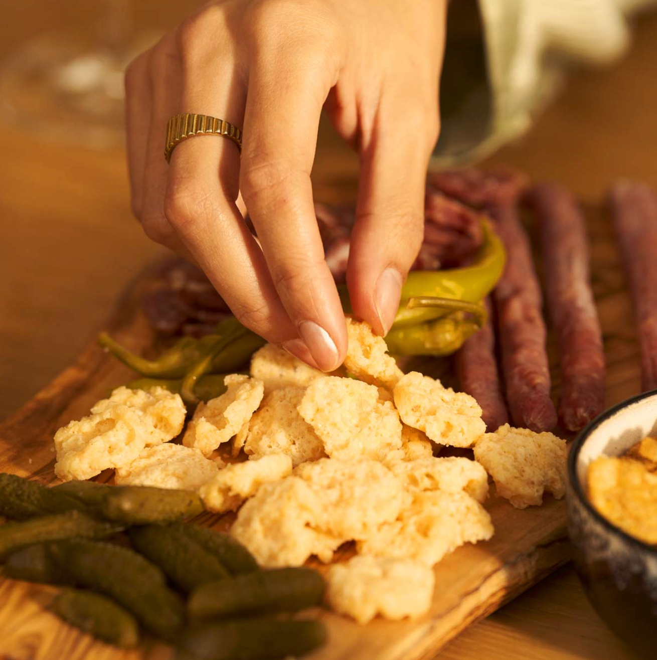 Serious Pig - Snacking Cheese Rosemary 24 Pack